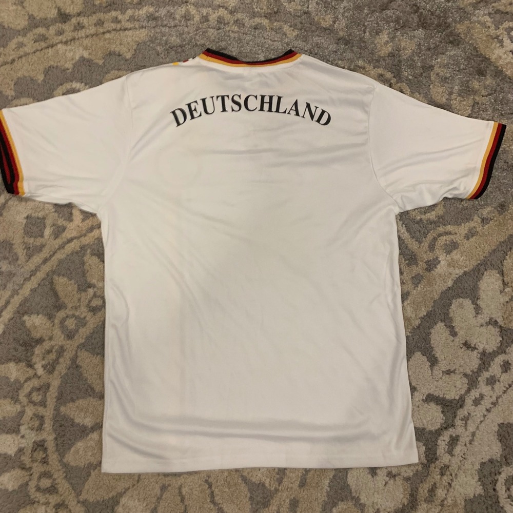 RMT Germany Deutschland Soccer Jersey Style Shirt World Cup Fan Men's Medium - Picture 5 of 5